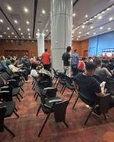 现场直击|赛前火热，输球后冷清！赛后参加发布会的记者少了很多