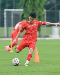 BSPORTS-越南国足热身U22国足  两节比分均为2比1
